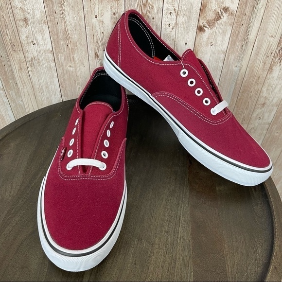 Vans Authentic Pro Low Top Sneaker Rumba Red Port Royale Size 9 Women - Picture 1 of 10